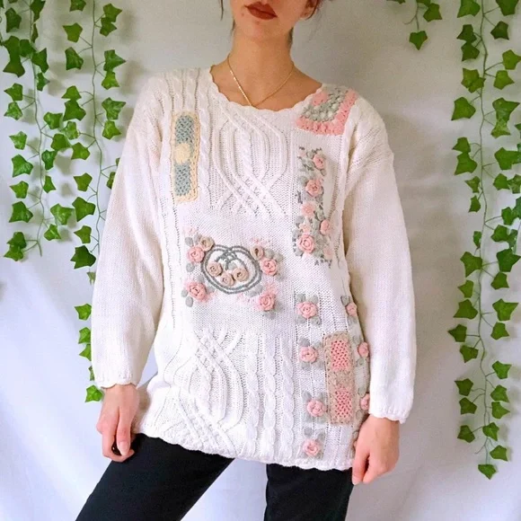 Vintage 80s cottagecore grandmacore cable knit sweater - Picture 2 of 4